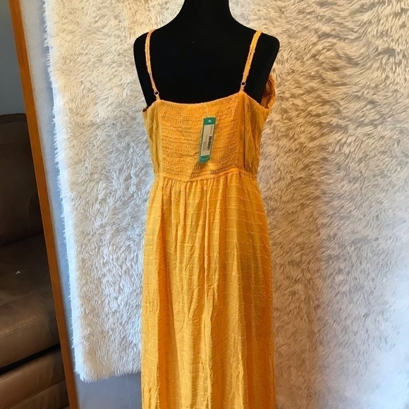 SKIES are blue summer maxi ruffled dress with spaghetti straps size large. New. - Picture 3 of 12